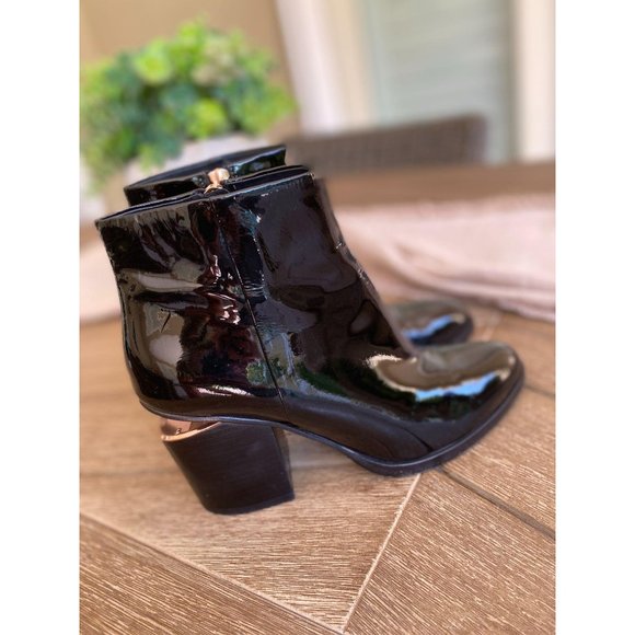 Alexander Wang Patent Leather Gabi Booties Black - Picture 7 of 13